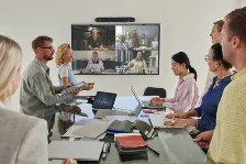 Video Conferencia Hp Poly Barra De Video All-in-one Poly Studio X52 Sistema De Video Conferencia De Grupo, 4k Ultra Hd, Negro